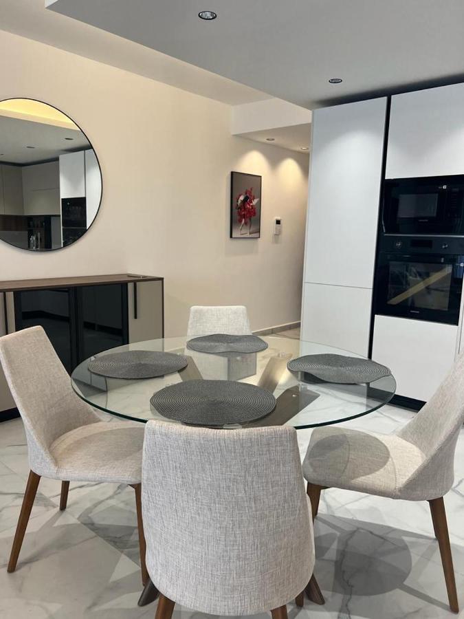 Skylark 2 Apartment With Terrace Is-Swieqi Bagian luar foto